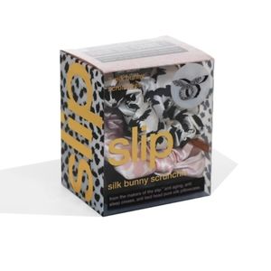 Scrunchies with bunny 🐰 ties